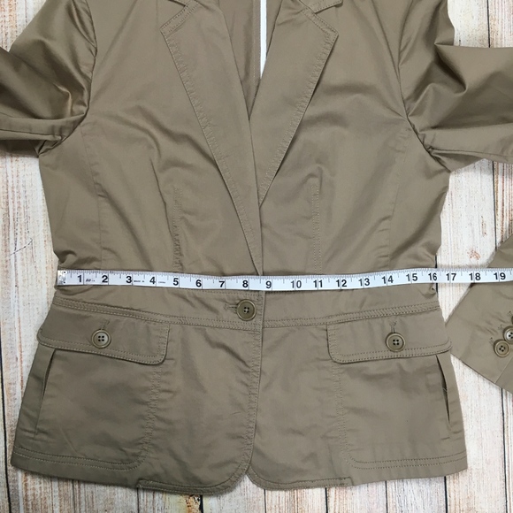 Talbots safari blazer in tan - Picture 4 of 7